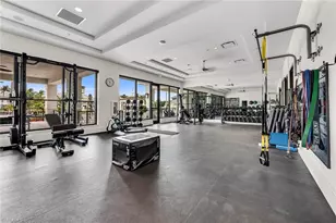 285 Grande Way, Naples, FL 34110 - Photo 30