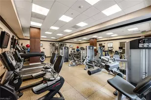 285 Grande Way, Naples, FL 34110 - Photo 40