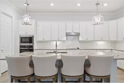 28004 Foxrock Ct, Bonita Springs, FL 34135 - Photo 10
