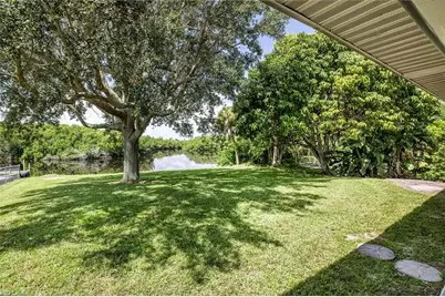 1285 Driftwood Dr, North Fort Myers, FL 33903 - Photo 2