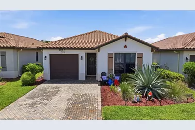 8932 Madrid Cir, Naples, FL 34104 - Photo 6