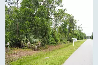 24310 Golden Eagle Ln, Bonita Springs, FL 34135 - Photo 4