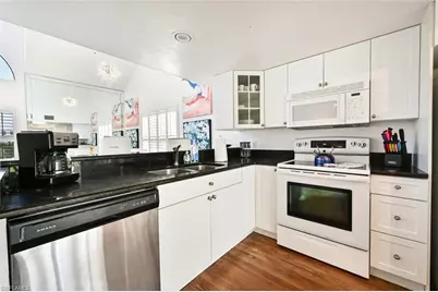 21511 Indian Bayou Dr, Fort Myers Beach, FL 33931 - Photo 20