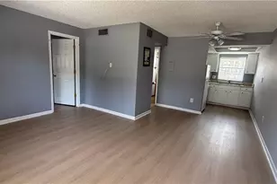 3250 10th St N, Naples, FL 34103 - Photo 16