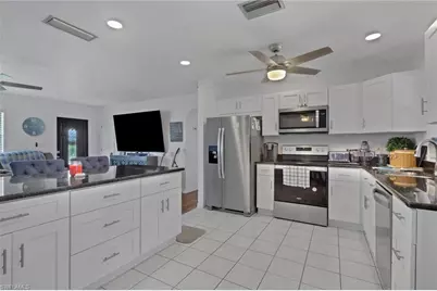 12213 De Moya Dr, Fort Myers, FL 33905 - Photo 4