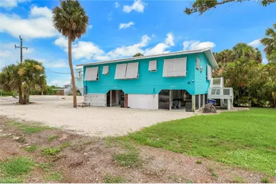 226 Connecticut St, Fort Myers Beach, FL 33931 - Photo 36