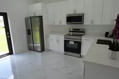 3931 Sunset Rd, Lehigh Acres, FL 33971 - Photo 12