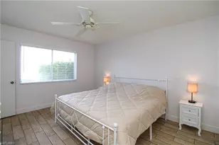 7794 Emerald Cir, Naples, FL 34109 - Photo 38
