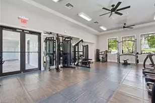 2560 Seychelles Dr, Naples, FL 34112 - Photo 20
