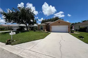 608 Crossfield Cir, Naples, FL 34104 - Photo 14