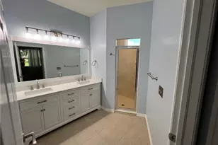 608 Crossfield Cir, Naples, FL 34104 - Photo 6