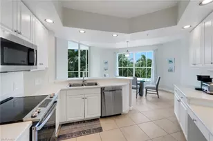 300 Dunes Blvd, Naples, FL 34110 - Photo 16