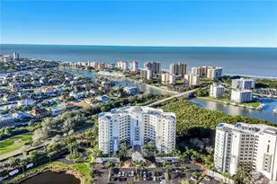 300 Dunes Blvd, Naples, FL 34110 - Photo 32