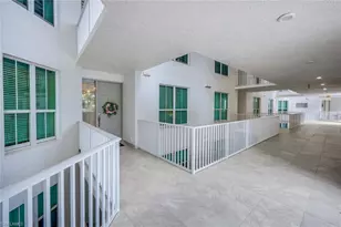 300 Dunes Blvd, Naples, FL 34110 - Photo 6