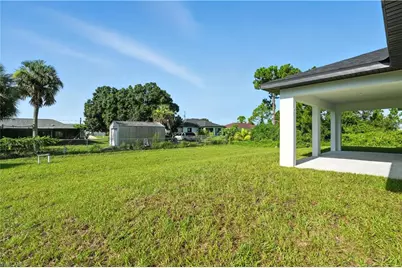 2607 38th St SW, Lehigh Acres, FL 33976 - Photo 34