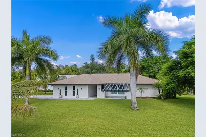 125 Westwood Dr, Naples, FL 34110 - Photo 24