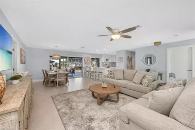 385 Willet Ave, Naples, FL 34108 - Photo 4