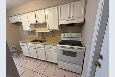 5645 6th Ave #B, Fort Myers, FL 33907 - Photo 1