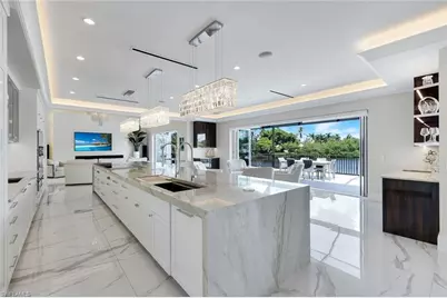 4900 Gulf Shore Blvd N, Naples, FL 34103 - Photo 16