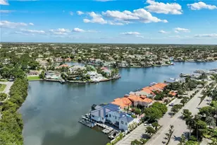 4900 Gulf Shore Blvd N, Naples, FL 34103 - Photo 2