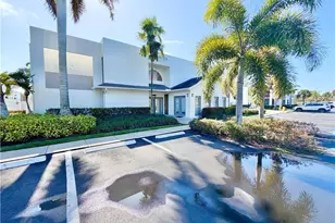 150 Santa Clara Dr, Naples, FL 34104 - Photo 12