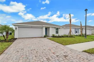 533 Ilaria Ct, Lehigh Acres, FL 33936 - Photo 2