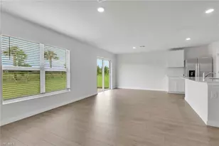 533 Ilaria Ct, Lehigh Acres, FL 33936 - Photo 12