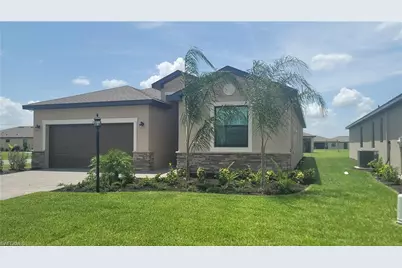 3389 Menores Way, Fort Myers, FL 33905 - Photo 2