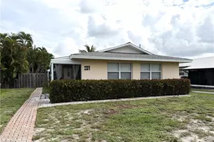 685 95th Ave N, Naples, FL 34108 - Photo 1
