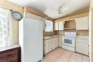 2361 4th Ave NE, Naples, FL 34120 - Photo 10