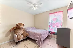 2361 4th Ave NE, Naples, FL 34120 - Photo 18
