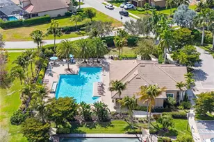 26213 Palace Ln, Bonita Springs, FL 34135 - Photo 30
