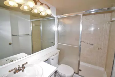 2173 White Pine Cir #C, Greenacres, FL 33415 - Photo 12