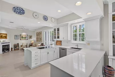 1600 Star Point Ln #2-201, Naples, FL 34112 - Photo 10
