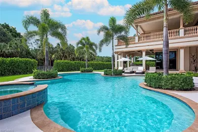 2581 Escada Dr, Naples, FL 34109 - Photo 12