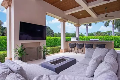 2581 Escada Dr, Naples, FL 34109 - Photo 10