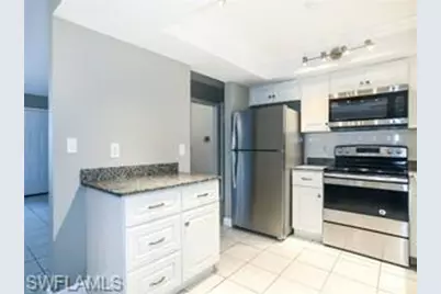 1806 SW 28th Ter, Cape Coral, FL 33914 - Photo 2