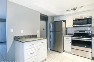 1806 SW 28th Terrace, Cape Coral, FL 33914 - Photo 2