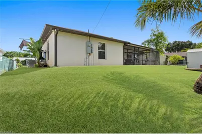9052 Cypress Dr N, Fort Myers, FL 33967 - Photo 36