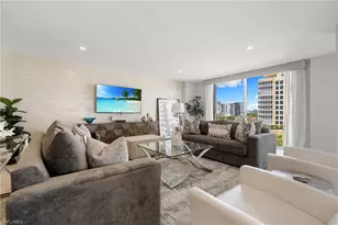 4401 Gulf Shore Blvd N, Naples, FL 34103 - Photo 10