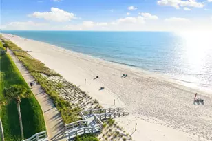4401 Gulf Shore Blvd N, Naples, FL 34103 - Photo 2