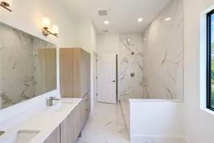 2220 NE 39th Terrace, Cape Coral, FL 33909 - Photo 16