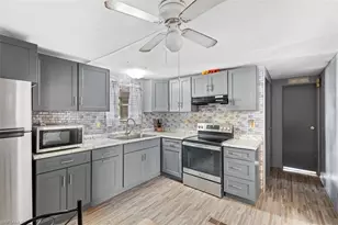 8405 Nault Rd, North Fort Myers, FL 33917 - Photo 18