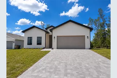 2212 NE 39th Ter, Cape Coral, FL 33909 - Photo 1