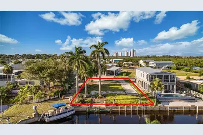 4797 Tahiti Dr, Bonita Springs, FL 34134 - Photo 4