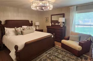 5549 Foxhunt Way, Naples, FL 34104 - Photo 18