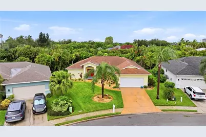 8950 Bracken Way, Fort Myers, FL 33908 - Photo 6