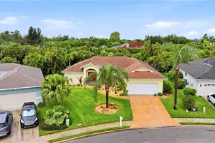 8950 Bracken Way, Fort Myers, FL 33908 - Photo 6