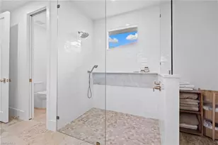 189 Edgemere Way S, Naples, FL 34105 - Photo 22