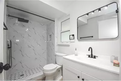 200 Turtle Lake Ct #108, Naples, FL 34105 - Photo 16